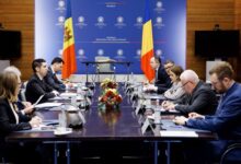 Photo of Глава МИД Молдовы получил в Бухаресте заверения в поддержке и рассказал о планах
