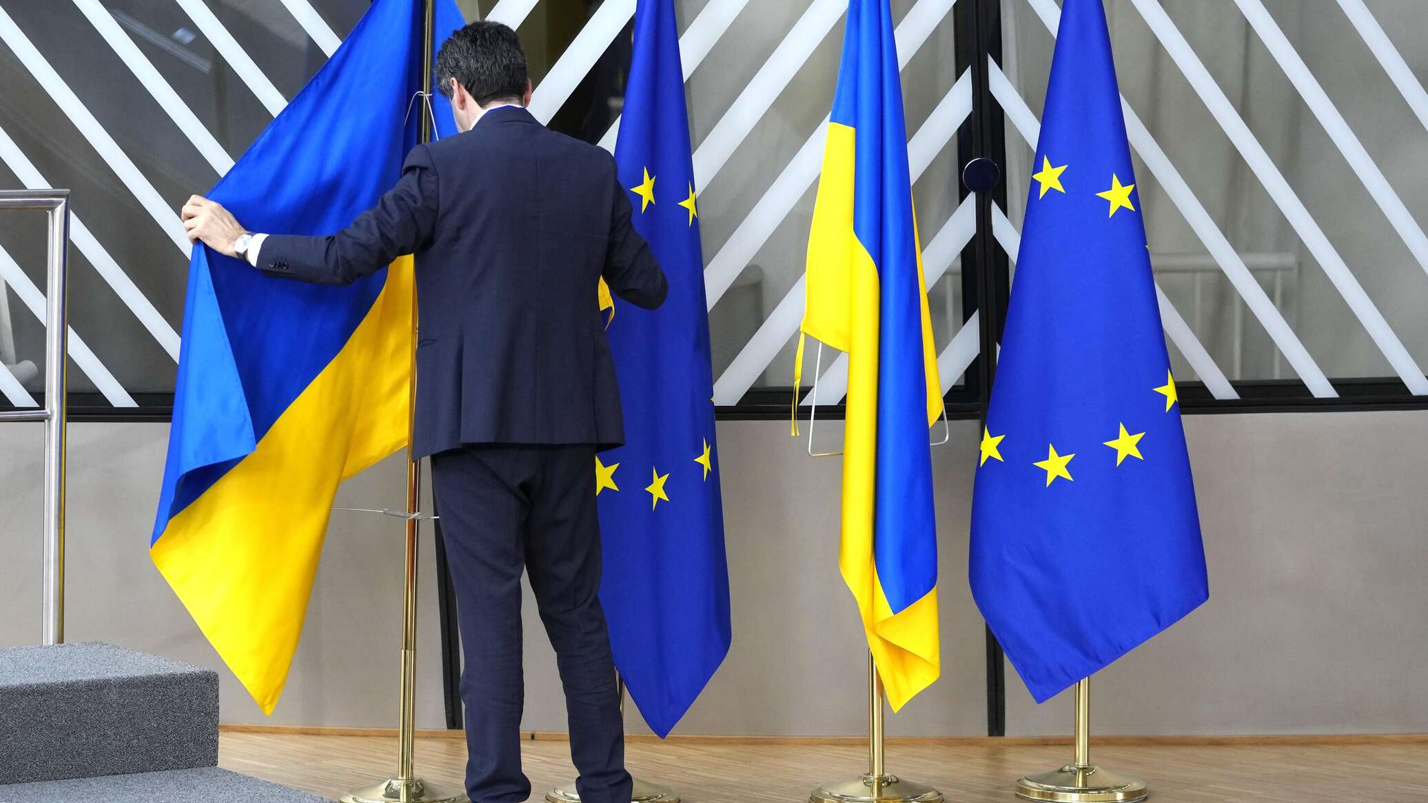 UE nu a reușit să aprobe bugetul noului fond de ajutor pentru Ucraina 