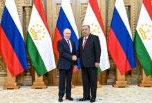 Photo of Президенты России и Таджикистана провели двустороннюю встречу в Душанбе